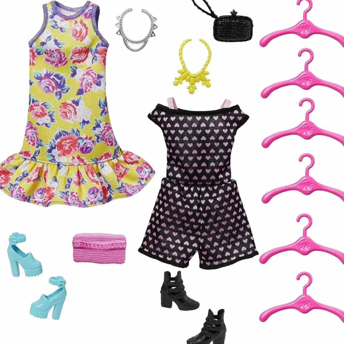 BARBIE Muñecas*- Armario portatil