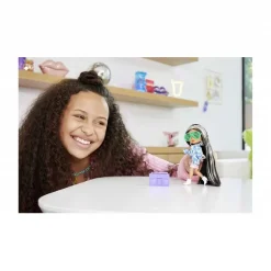 BARBIE Muñecas*- Muñeca extra mini chaqueta de cuadros