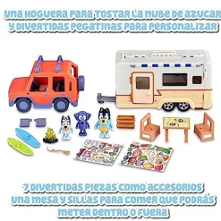 FAMOSA Coleccionables Y Mini Mundos*- Bluey - Vehículo de vacaciones con tablas de surf y figurita articulada ㅤ