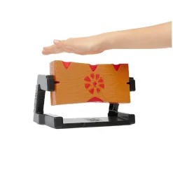 BIZAK Friki Zone|Juegos Y Puzzles*Karate Kai rompe el tablero