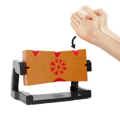 BIZAK Friki Zone|Juegos Y Puzzles*Karate Kai rompe el tablero