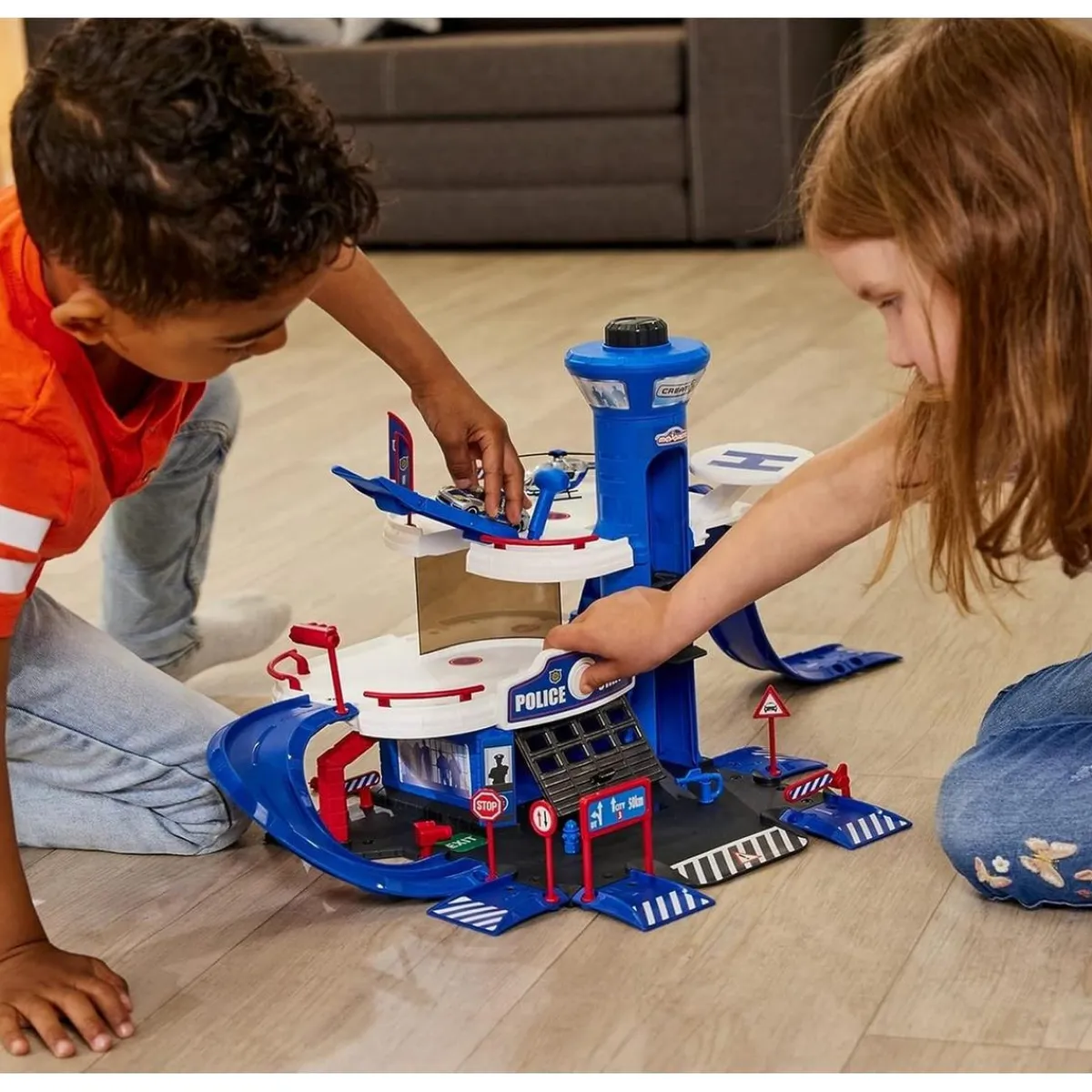 TOYS "R" US Vehículos Y Circuitos*Majorette - Estación de Policía Creatix con Vehículo Incluido ㅤ