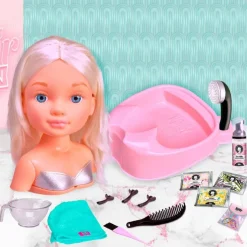 FAMOSA Muñecas*Nancy, Salon de Peluquería - Rubia