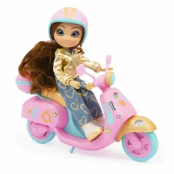 FAMOSA Muñecas*Unique Eyes - Muñeca y Scooter (varios modelos)
